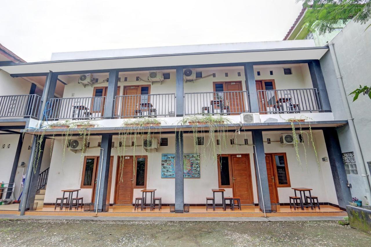 Hotel Wisma Ck Kebumen Luaran gambar