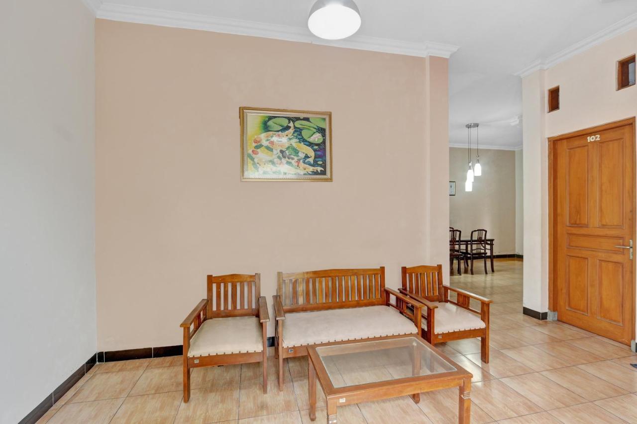 Hotel Wisma Ck Kebumen Luaran gambar