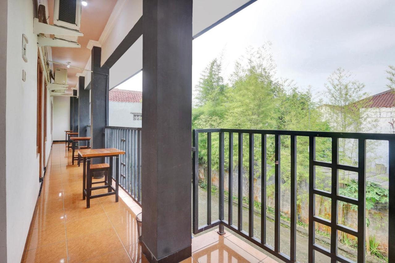Hotel Wisma Ck Kebumen Luaran gambar